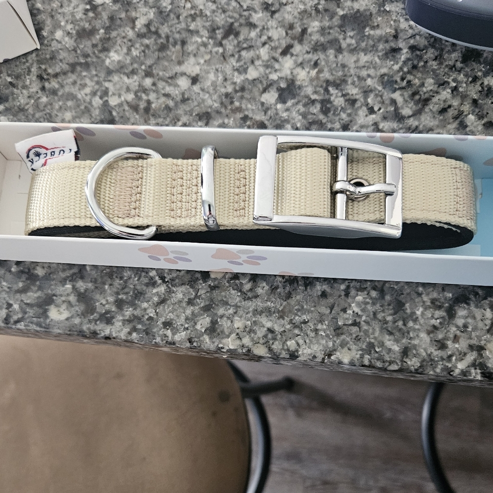 New Tuberk dog collar